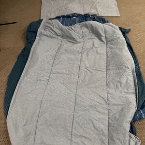 Bedded zipper bedding